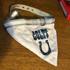 NWOT Indianapolis Colts dog collar with scarf